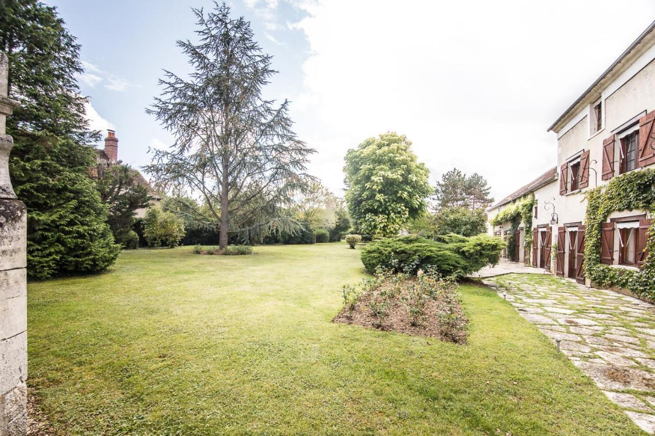 Entre Canal Et Vignes Bed & Breakfast Escolives-Sainte-Camille ภายนอก รูปภาพ