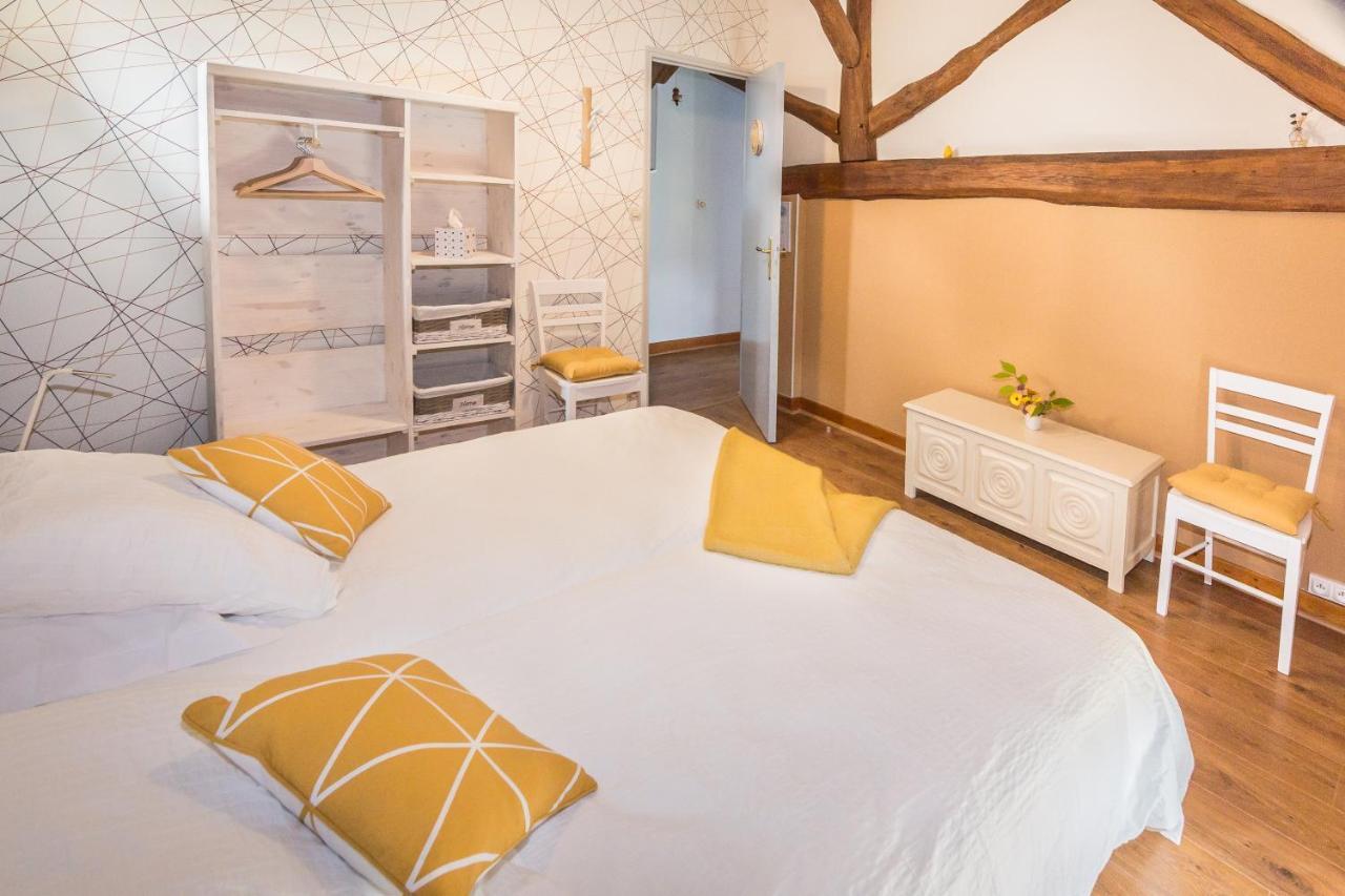 Entre Canal Et Vignes Bed & Breakfast Escolives-Sainte-Camille ภายนอก รูปภาพ